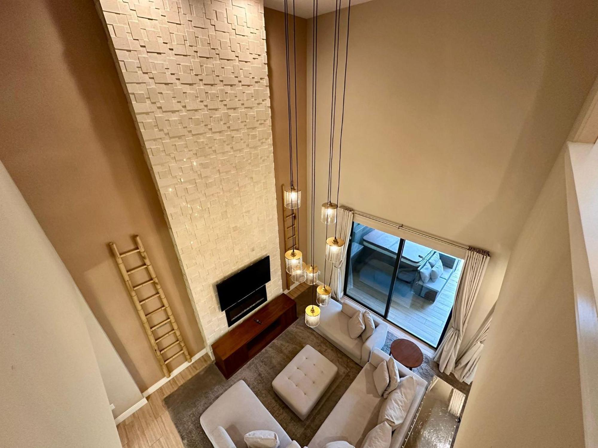 Luxury Home In Orlando With Private Hot Tub - 7 Min From Disney Parks - 3 Bedrooms And 4 Bathrooms! Extérieur photo